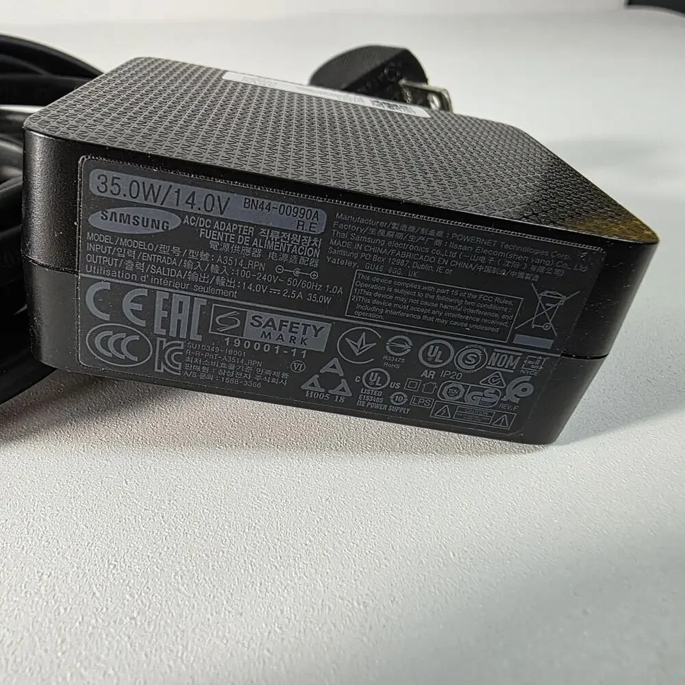 Original A3514-RPN Samsung LCD Monitor Power Adapter BN44-00990 14V 2.5A 35W
